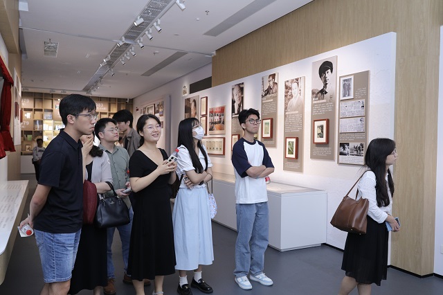 文學館556