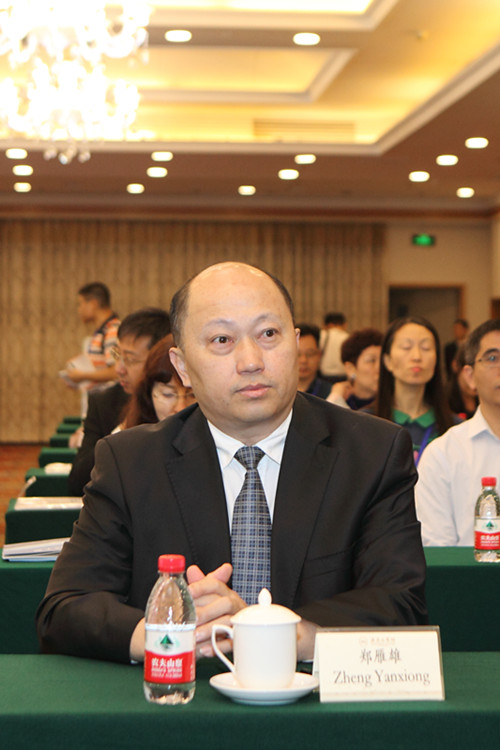 中共廣東省委宣傳部常務副部長鄭雁雄 攝影-陳忠毅_副本.jpg