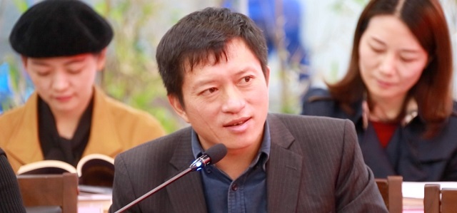 著名詩人夢亦非.JPG