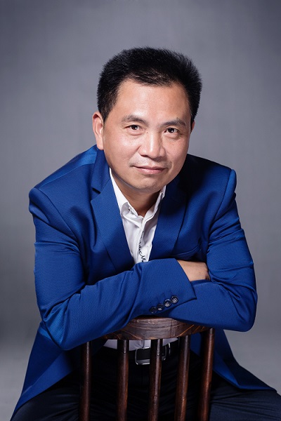 彭學明1.jpg